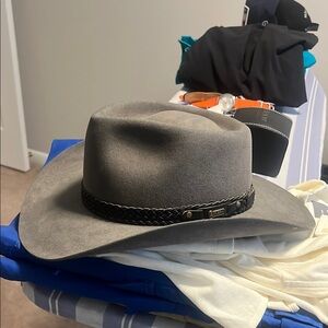 Akubra Gray Snowy River Hat